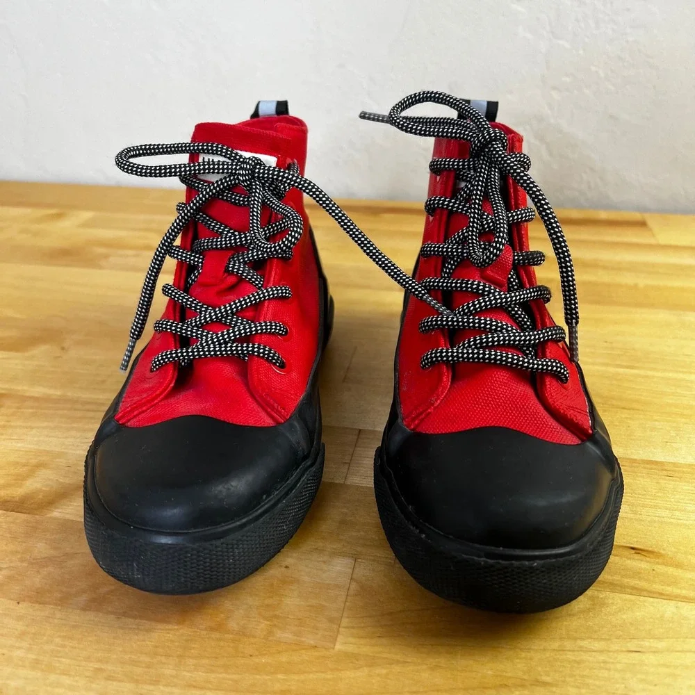 Hunter‎ for Target Sneakers High Top Canvas Rubber Dipped Red Kids Size 2